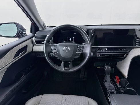Certified 2025 Toyota Camry XLE w/ Premium Plus Package FWD image 23