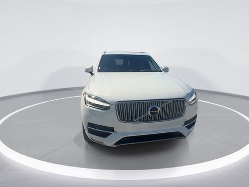 Used 2018 Volvo XC90 T6 Inscription w/ Convenience Package image 3