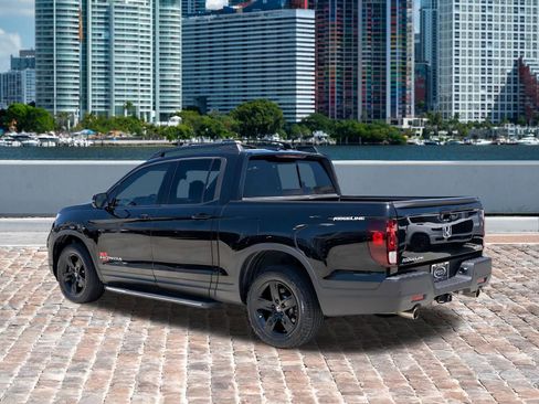 Certified 2023 Honda Ridgeline Black Edition image 8