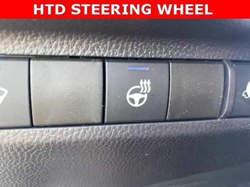 New 2025 Toyota RAV4 XLE image 4