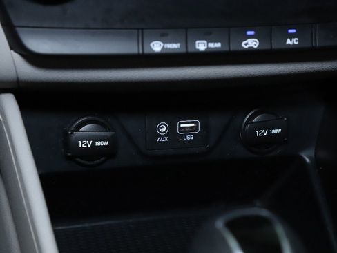Used 2020 Hyundai Tucson SE image 28