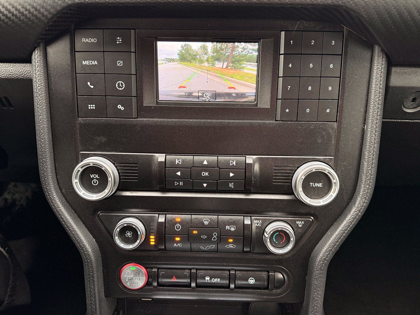 Used 2019 Ford Mustang Coupe RWD image 31