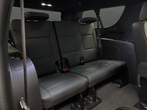 Used 2025 GMC Yukon XL AT4 w/ LPO, Floor Liner Package image 31