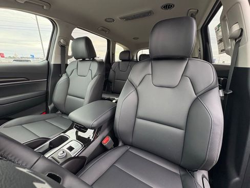 New 2025 Kia Telluride LX image 23