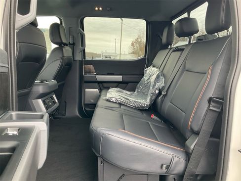 New 2026 Ford F250 Lariat w/ Black Appearance Package image 13