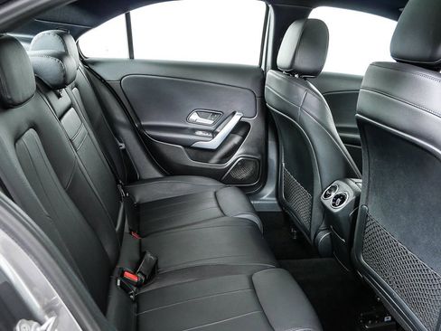 Used 2019 Mercedes-Benz A 220 A 220 image 21