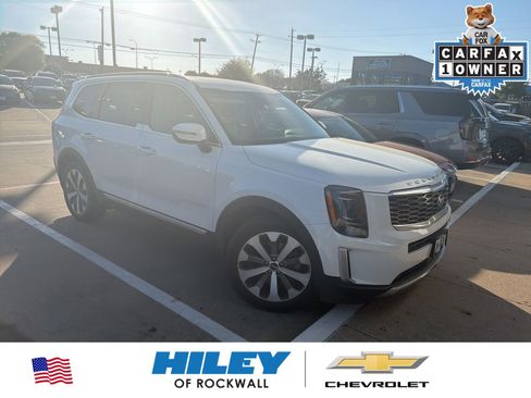 Used 2020 Kia Telluride S image 1