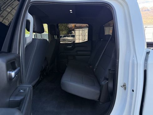 Used 2020 Chevrolet Silverado 1500 Custom Trail Boss w/ Custom Convenience Package AWD/4WD image 30