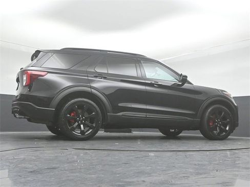 Certified 2022 Ford Explorer ST w/ Equipment Group 401A image 45