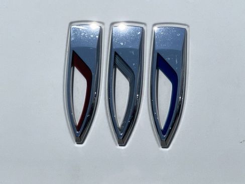 Used 2025 Buick Envista Sport Touring w/ Convenience I Package FWD image 34