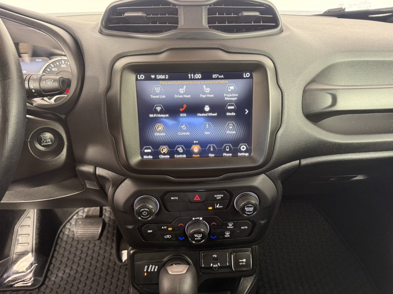 Used 2022 Jeep Renegade Altitude AWD/4WD image 17
