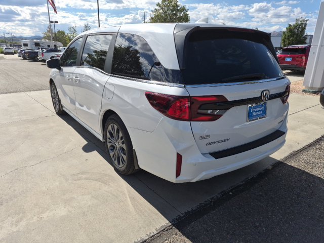 New 2027 Honda Odyssey Touring image 3
