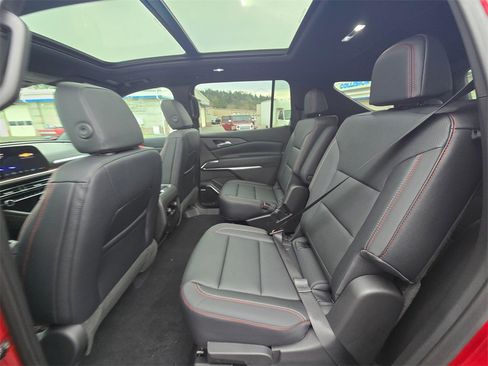 New 2026 Chevrolet Traverse Z71 image 11