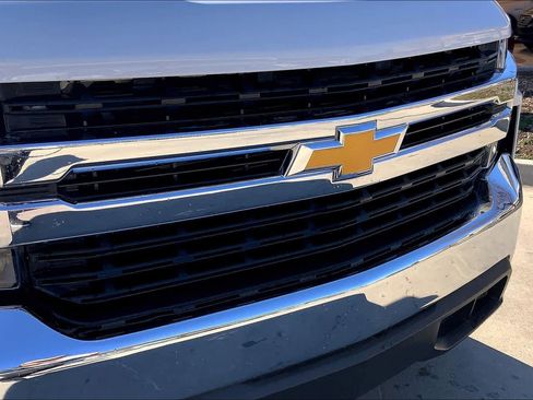 Used 2022 Chevrolet Silverado 1500 LT image 32