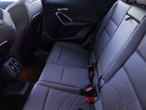 Certified 2025 BMW X2 xDrive28i image 36