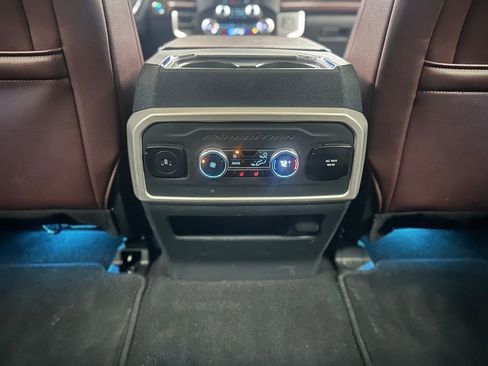 Certified 2024 Ford Expedition Limited image 24