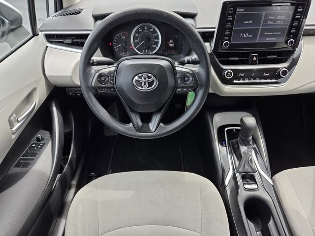 Used 2020 Toyota Corolla LE FWD image 13