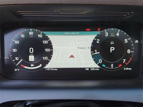 Used 2025 Land Rover Discovery Sport S image 15