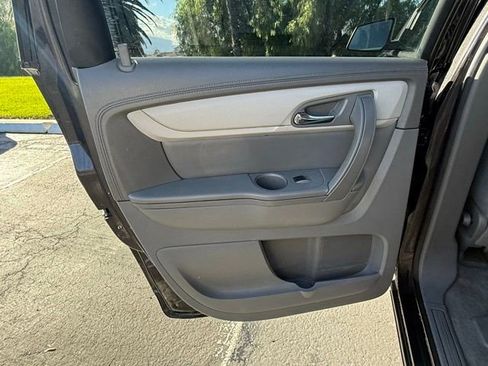 Used 2016 Chevrolet Traverse LS image 11