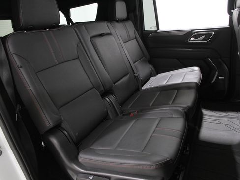 Certified 2023 Chevrolet Suburban RST w/ Sport Performance Package image 20