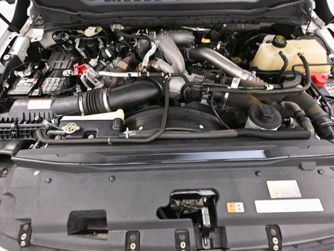 Used 2023 Ford F350 XLT AWD/4WD image 46