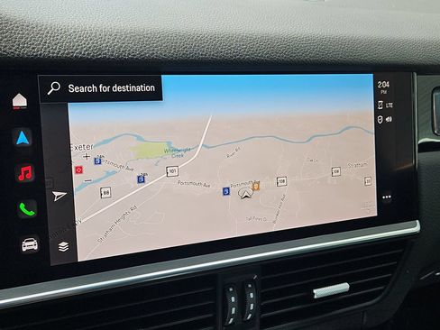 Certified 2023 Porsche Cayenne AWD/4WD image 18