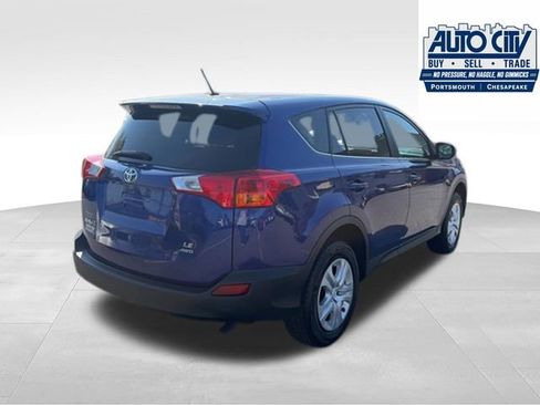 Used 2014 Toyota RAV4 LE AWD/4WD image 4