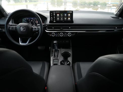 Used 2025 Honda Civic Sport Touring image 17