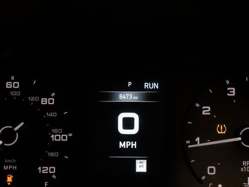 Used 2025 RAM ProMaster 2500 w/ Convenience Group image 24