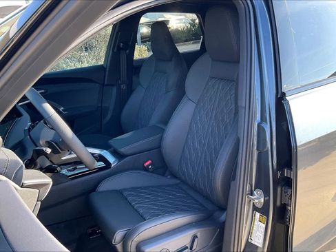 New 2025 Audi SQ5 Premium Plus image 9