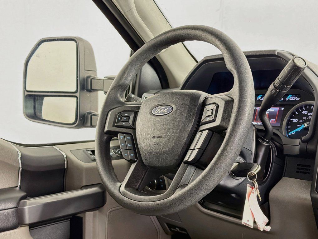 Used 2022 Ford F350 XLT AWD/4WD image 35