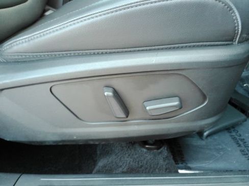 Used 2024 Hyundai Tucson Limited FWD image 23