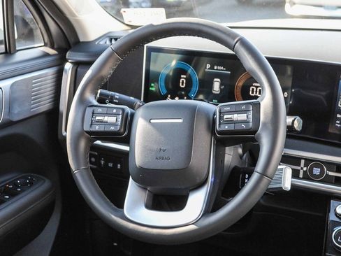 Certified 2025 Hyundai Santa Fe SEL image 16