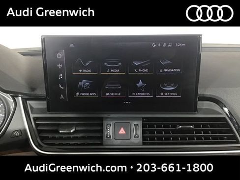 Used 2024 Audi Q5 2.0T Premium w/ Convenience Package AWD/4WD image 15