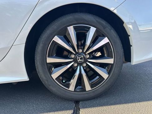 Used 2022 Honda Civic EX image 31