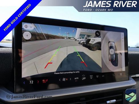 Certified 2025 Ford Explorer Platinum w/ LUX Leather Package image 36