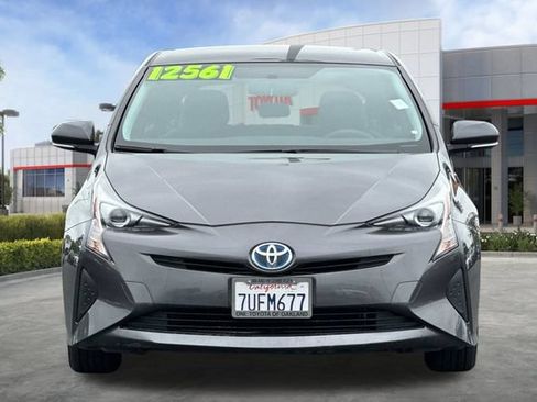 Used 2016 Toyota Prius Two FWD image 10