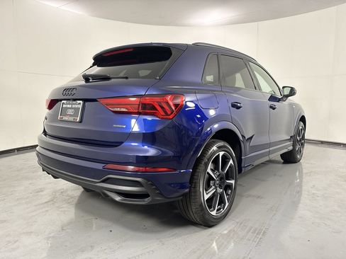 Used 2025 Audi Q3 2.0T Premium Plus w/ Premium Plus Package AWD/4WD image 36