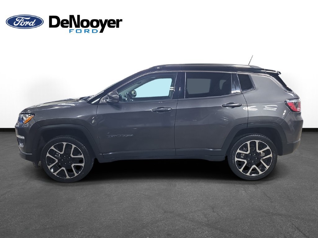Used 2019 Jeep Compass Limited AWD/4WD image 9