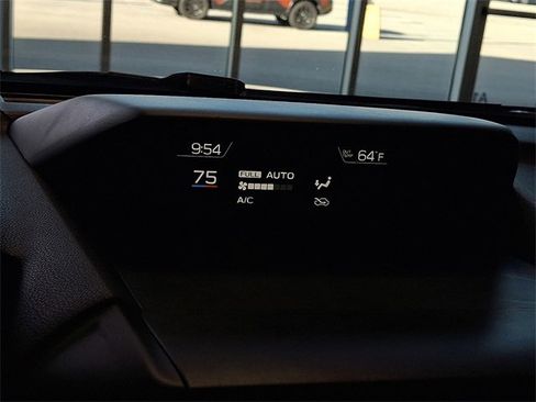 Certified 2021 Subaru Crosstrek 2.5i Limited w/ Moonroof Package 2 image 17