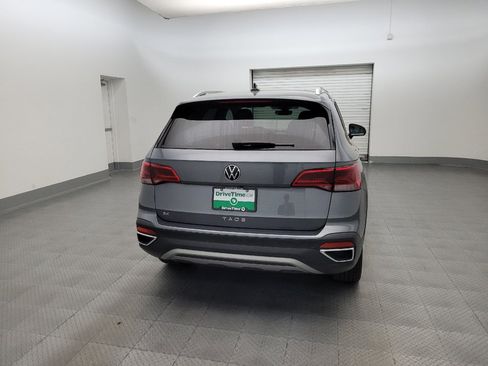 Used 2024 Volkswagen Taos SE FWD image 7