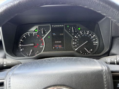 Used 2023 Toyota Tundra SR5 w/ SR5 Premium Package AWD/4WD image 30