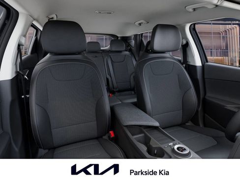 New 2025 Kia EV6 Light w/ Light LR Technology Package image 15