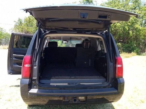 Used 2015 Chevrolet Suburban LT w/ Max Trailering Package image 17