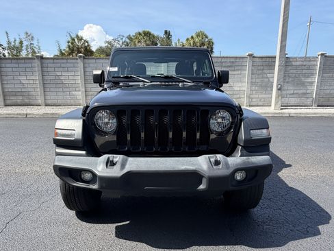 Used 2020 Jeep Wrangler Sport AWD/4WD image 11