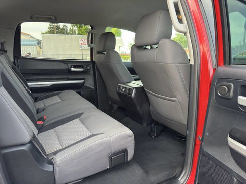 Used 2014 Toyota Tundra SR5 w/ TRD Off Road Package image 12