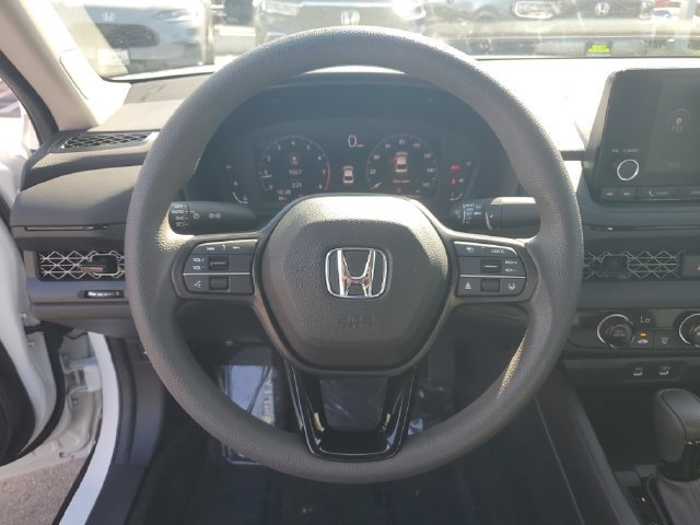 Used 2023 Honda Accord LX image 25