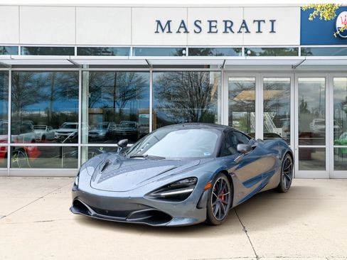 Used 2018 McLaren 720S Luxury RWD image 1