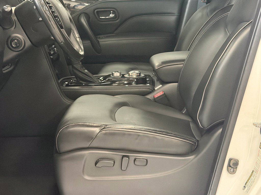 Used 2020 INFINITI QX80 Luxe w/ Edition 30 Package AWD/4WD image 12