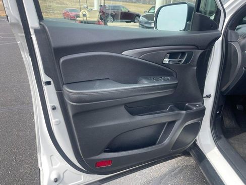 Used 2022 Honda Pilot Sport image 20